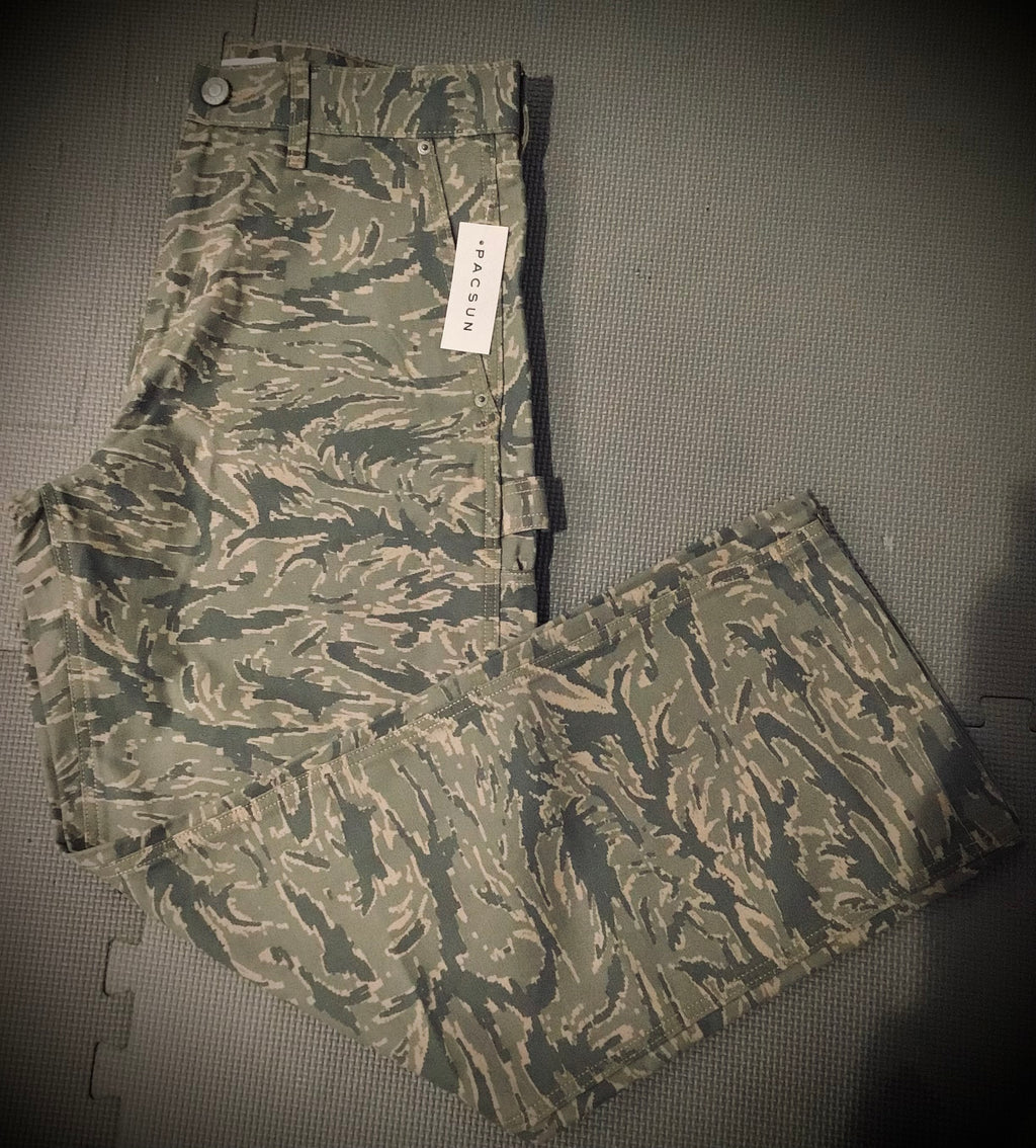 PacSun Camouflage Jeans