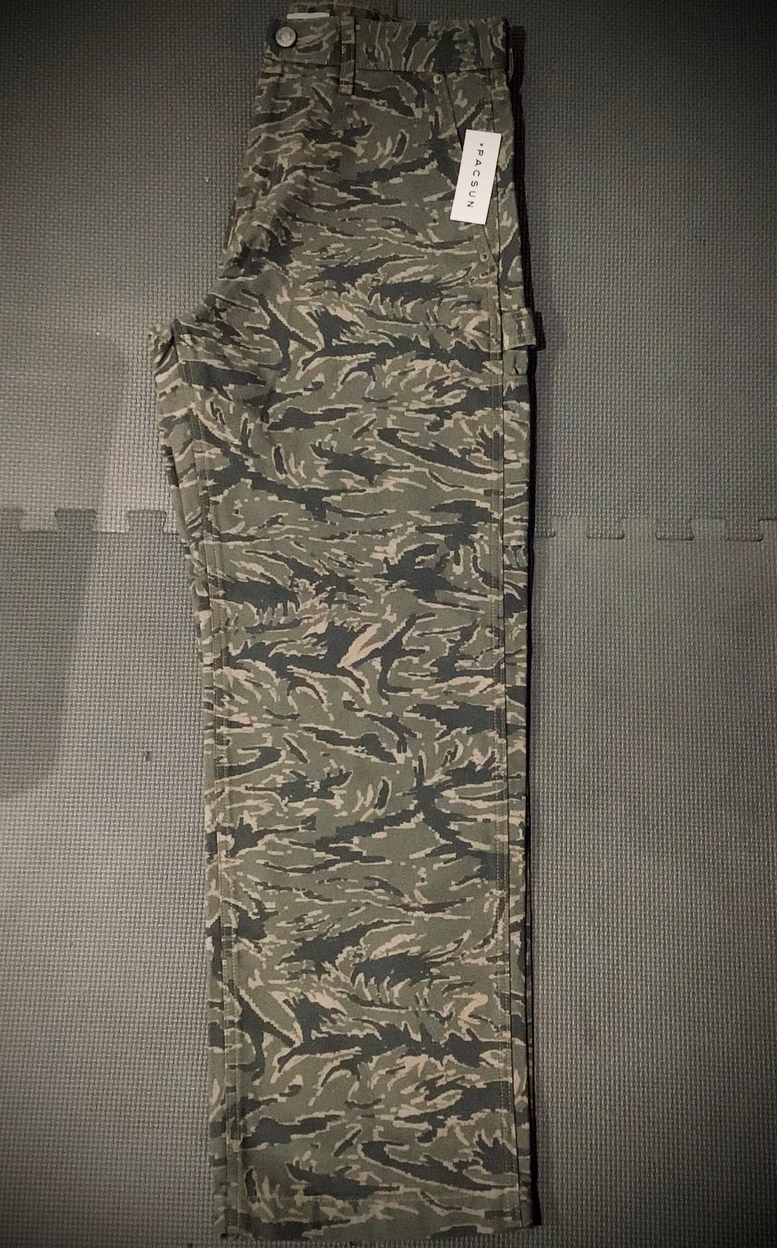 PacSun Camouflage Jeans