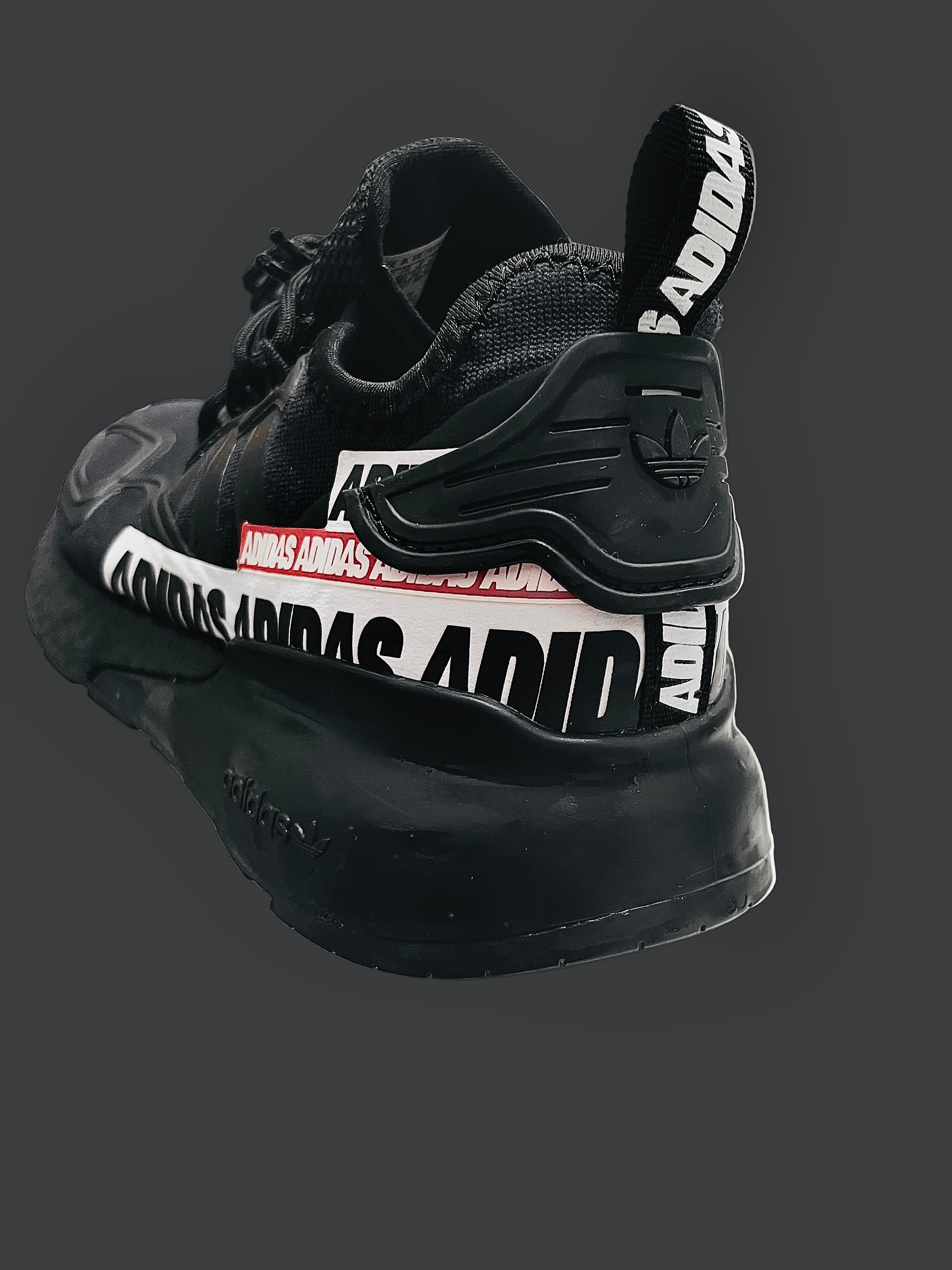 Adidas ZX 2K BOost sz.6 Bold Logo Graphic