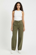 Olive Green Barrel-Leg Jeans         WMN SZ.2